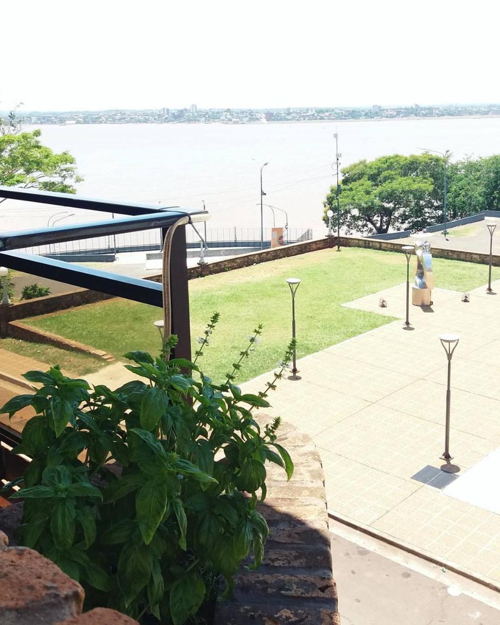 Edificio Nicolas Y Marcelo Siry Posadas Dış mekan fotoğraf